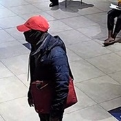 PICS: Walk-in bank robbers wanted by cops!