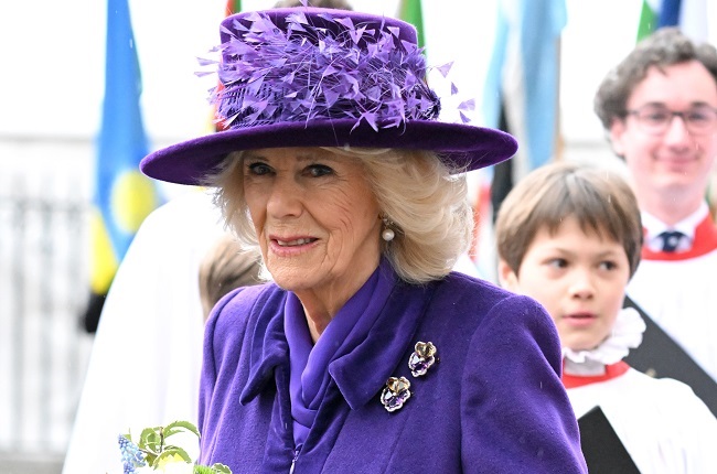 Pesawat Ratu Camilla rusak selama penerbangan kembali dari India