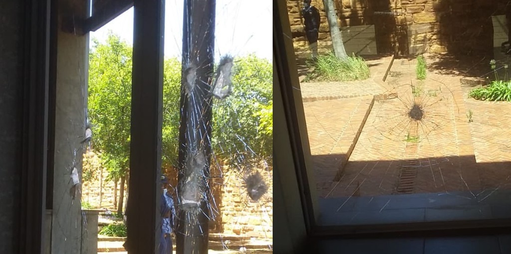 Pria ditangkap setelah diduga menghancurkan jendela ConCourt dengan palu