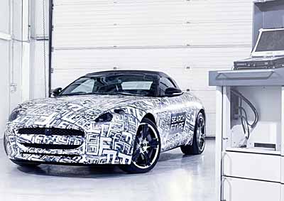 <b>FRESH SET OF CLAWS:</b> Jaguar has confirmed that its concept C-X16 will become reality as the F-Type. <a href="http://www.wheels24.co.za/Multimedia/Manufacturers/Jaguar/Jaguar-F-Type-on-its-way-20120405" target="_blank"> Gallery</a>
