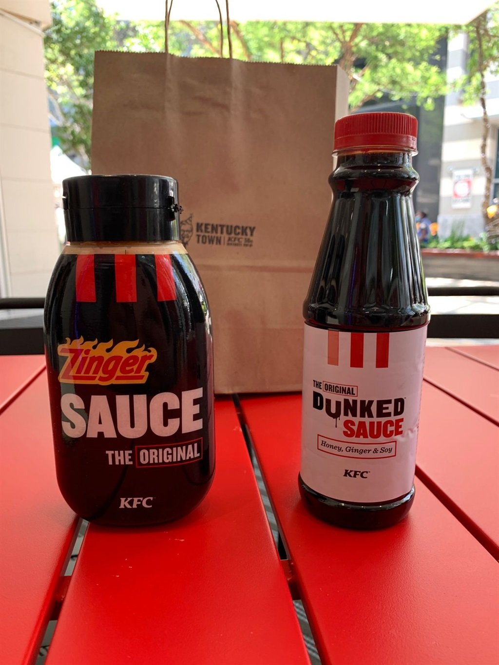 Original Zinger Sauce and Original Dunked Sauce (B