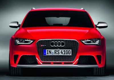 <b>FAMILY AFFAIR:</b> Space for the family and vooma for you, the RS4 Avant offers a bit of everything. <a href="http://www.wheels24.co.za/Multimedia/Manufacturers/Audi/2012-RS-4-Avant-20120215" target="_blank">Image gallery</a>