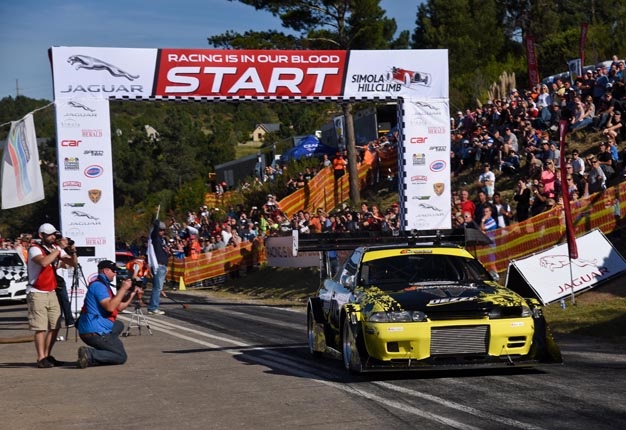 <b> KING OF THE HILL: </b> Des Gutzeit (pictured) powered his Nissan GTR R32 to claim the hillclimb crown in 2015. <i> Image: Motorpress </i>