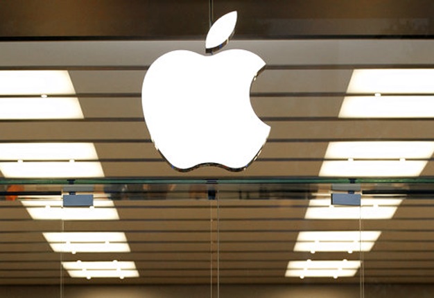 <b> APPLE TO ENTER THE AUTONOMOUS CAR MARKET:</b>  Apple is set to join the  competitive race to design self-driving cars<i>Image: AP/Tony Gutierrez.</i> 