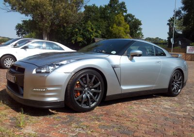 <b>SWEET (ANGRY) TREAT:</b> Nissan's 2012 GT-R takes a break outside the Wimpy fast-food joint in Magaliesberg.