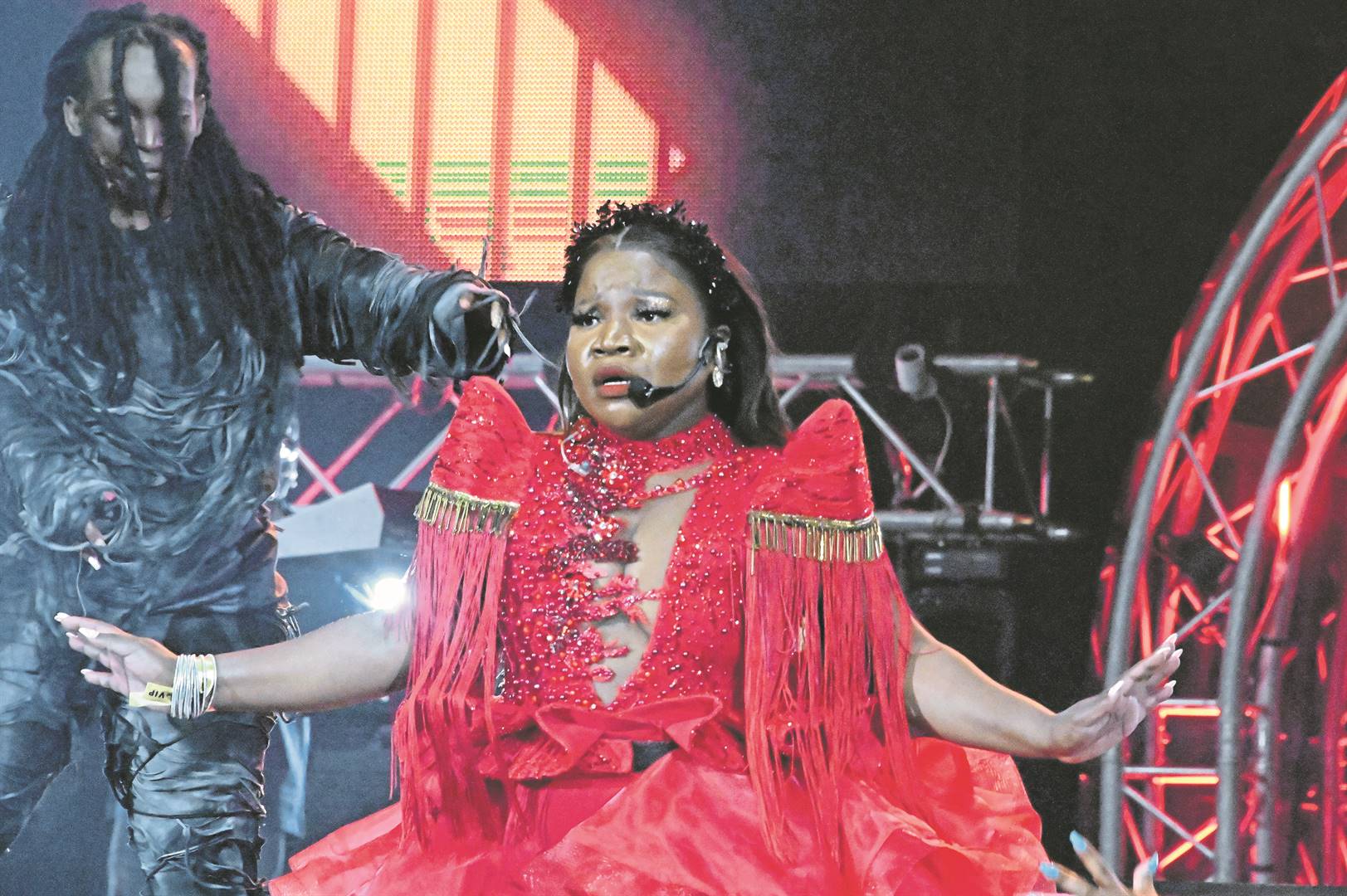 Musician Makhadzi and her record label, Open Mic Productions, are headed for a messy divorce.
