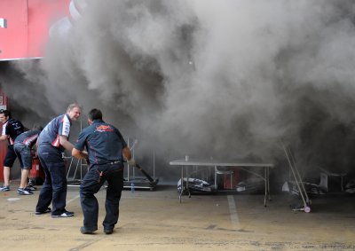 <b>BERNIE'S VERDICT ON WILLIAMS FIRE:</b> The official investigation may not yet have been concluded, but Bernie Ecclestone already has a culprit for William's pit garage fire. 