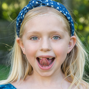 Your child’s adult teeth start to appear from about 6 years of age. 