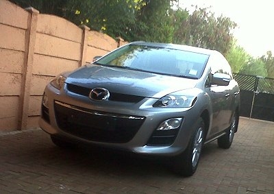 <b>PERSONAL CHOICE:</b> Reader Theo Kruger's latest addition to his family - A Mazda CX-7.