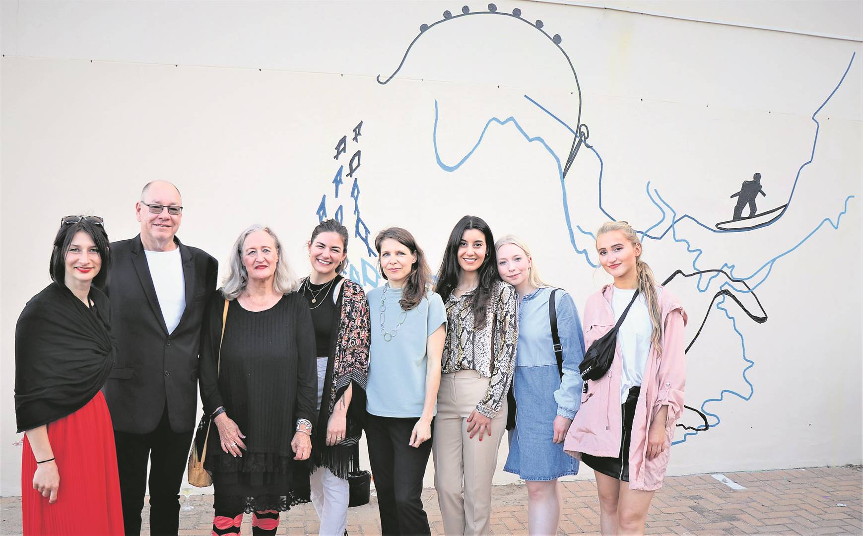 Art students from the University of Duisburg-Essen, in conjunction with The Village of Dreams, presented a unique tape art project on a public wall in Jeffreys Bay to highlight the ongoing drought across the region. With the students are Kouga Speaker, Brenton Williams (second from left) and local artist, Zuanda Badenhorst (third from left) from The Village of Dreams.