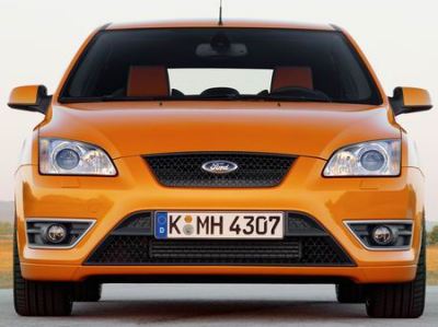 Bright orange really does suit the Focus ST