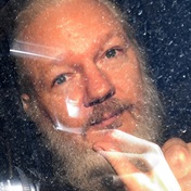 US challenges Assange extradition block in UK court