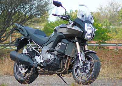<b>CHUNKY STLYLISH SIBLING:</b> The Versys 1000 has a chunkier appearance than its smaller sibling as well as added grunt.