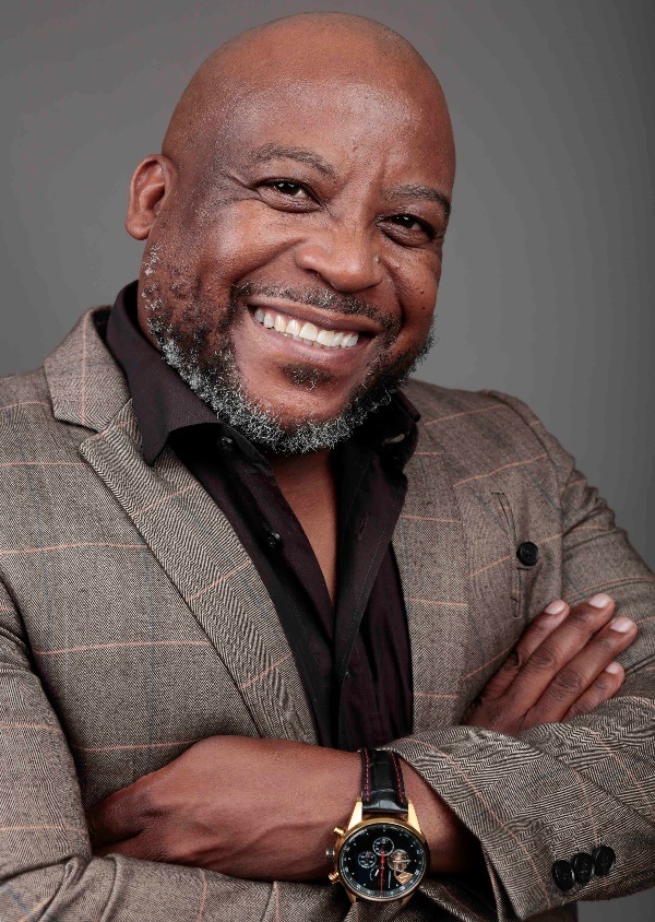 MZANSI’s loved Ndebele actor, Sipho Mbele, has signed a contract with Scandal. 