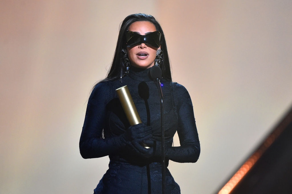 Kim Kardashian West accepts the People's Choice Awards Fashion Icon of 2021 in Santa Monica, California. Photo by Alberto Rodriguez/E! Entertainment/NBCUniversal/NBCU Photo Bank via Getty Images