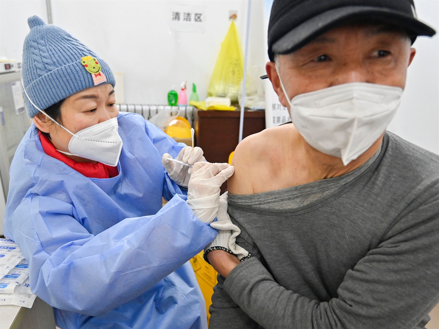Güney Koreli aşı üreticisi, Çin'in "ulusal gurur" nedeniyle Kovid ile savaşmak için yabancı aşıları kullanmayacağını söyledi