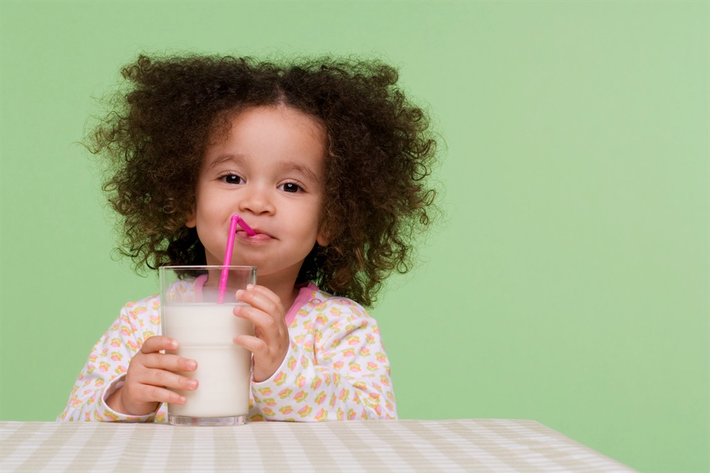 dietitians-share-the-biggest-differences-between-10-types-of-milk-and