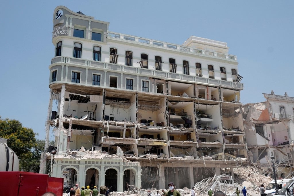 rescuers-comb-through-havana-hotel-blast-rubble-death-toll-climbs-to-27-news24