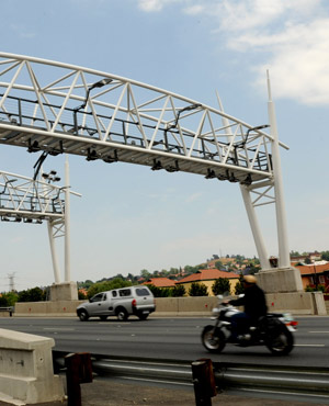 E-tolls (Picture: Sapa)