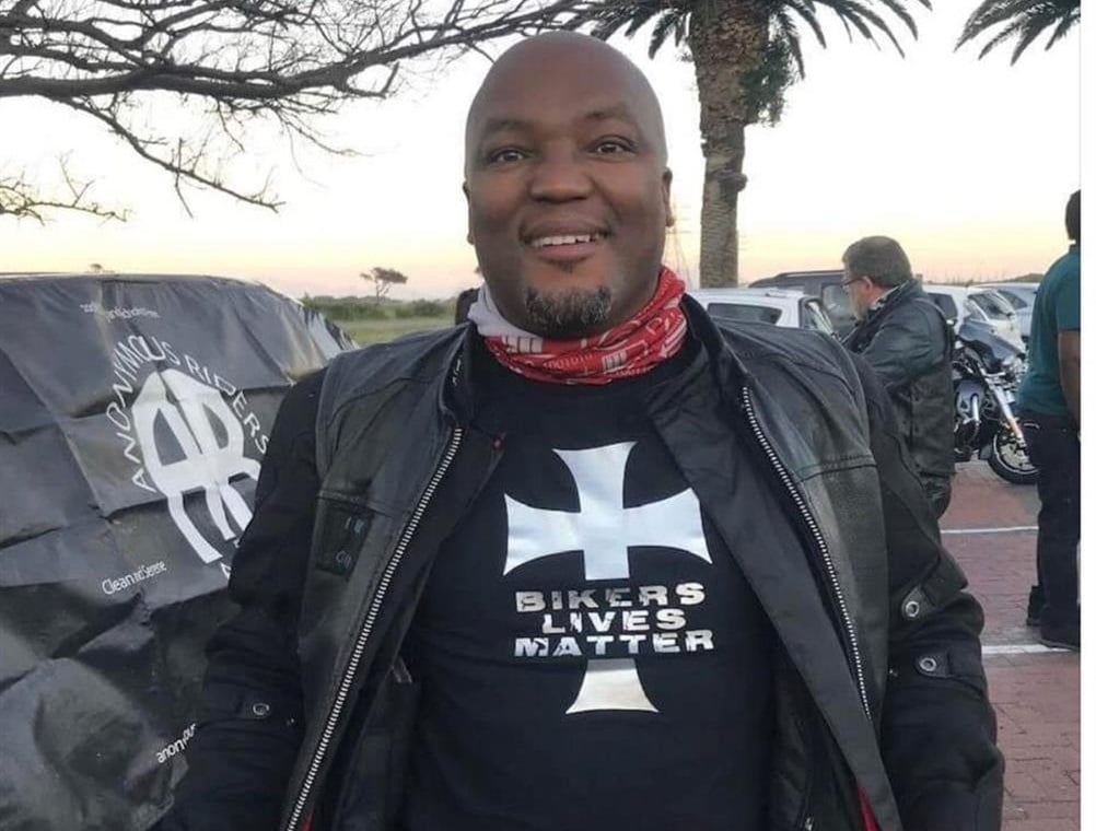 ‘Kami menguburnya tanpa tahu mengapa dia meninggal’ – saudara biker Cape Town