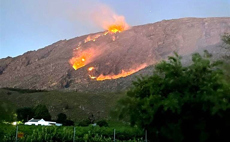 Fire services are attending to a fire in the Matroosberg mountain area in De Doorns that broke out on Friday.