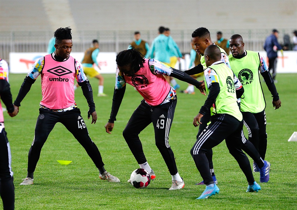 Orlando Pirates players warm up for CAF Confederation Cup 2021/22 match. 
Photo: BackpagePix