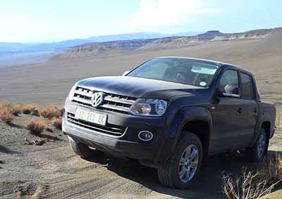 <b>NEW BOY IN THE NAMIB:</b> VW SA has just launched its Amarok superbakkie with the addition of an eight-speed gearbox to beat the perceived 4x4 hoodoo - and chose the Namib for the job. <i>Image: LES STEPHENSON</i>