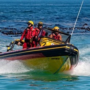 Rescuers, car guard help save trapped fisherman's life in heroic overnight Knysna rescue mission