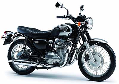 <b>CLASSIC COMEBACK:</B> Kawasaki is also jumping on tghe retro wagon with the launch of the new W800.