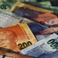 Rand eyes R17/$ on oil rout