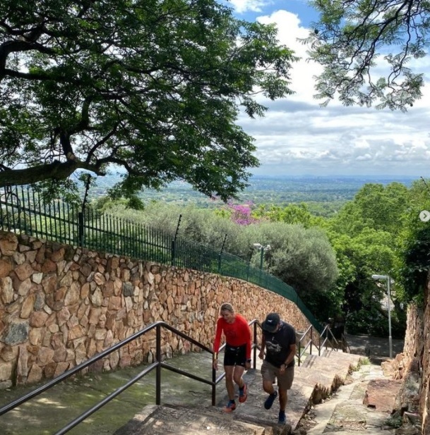 Panoramic views of the Westcliff stairs as Avidon and his supporter complete his 60th lap.