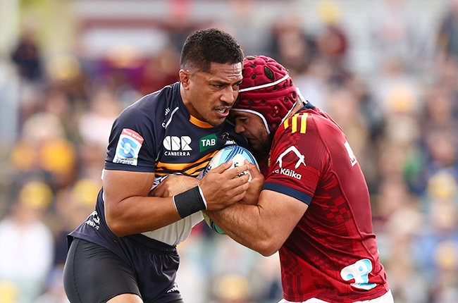 Pete Samu of the Brumbies (L). (Photo by Mark Nolan/Getty Images)