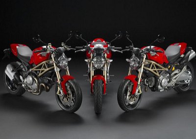  <b>20 YEARS OF AN ICON:</b> Ducati celebrates the 20th anniversary of its Monster bike with special versions of its 696, 796 and 1100 Evo.