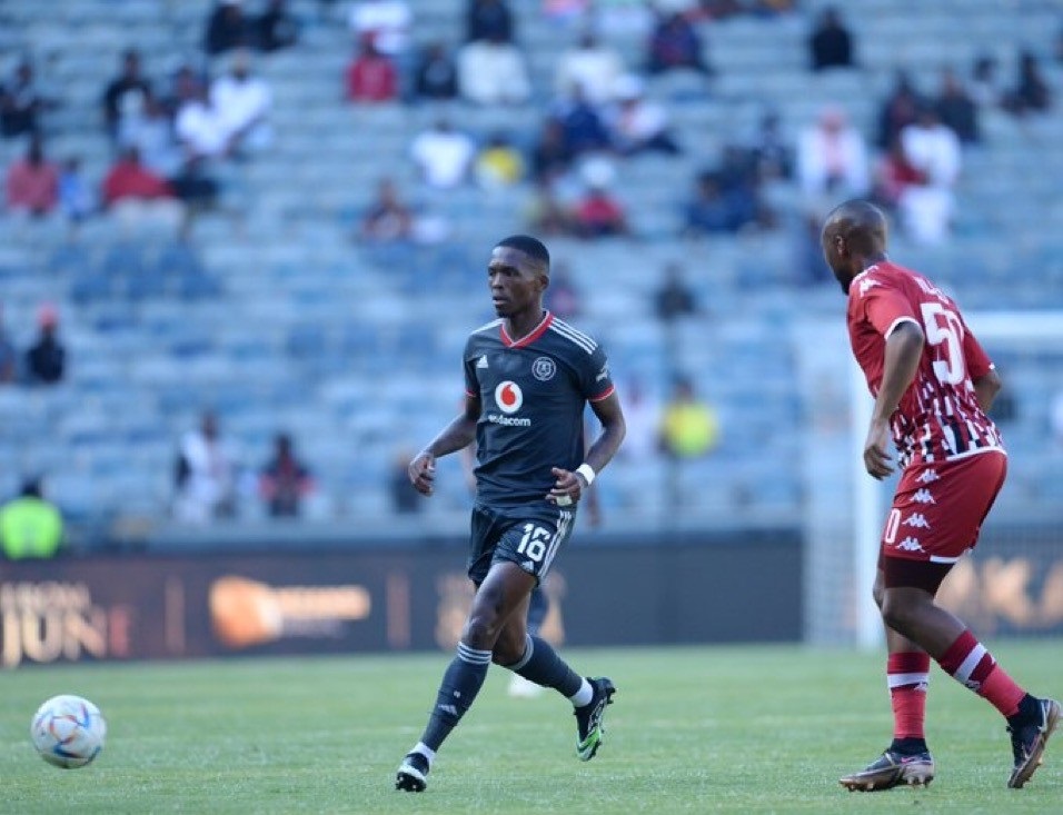 Orlando Pirates Ladies/Divas - Ayoba or Not Ayoba?