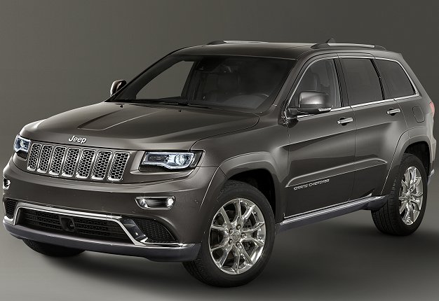  <b>THE BELLE OF THE 4X4 BALL:</b> The 2013 Jeep Grand Cherokee shares the spotlight in Geneva with the new Compass and Wrangler Rubicon 10th Anniversary Edition model.