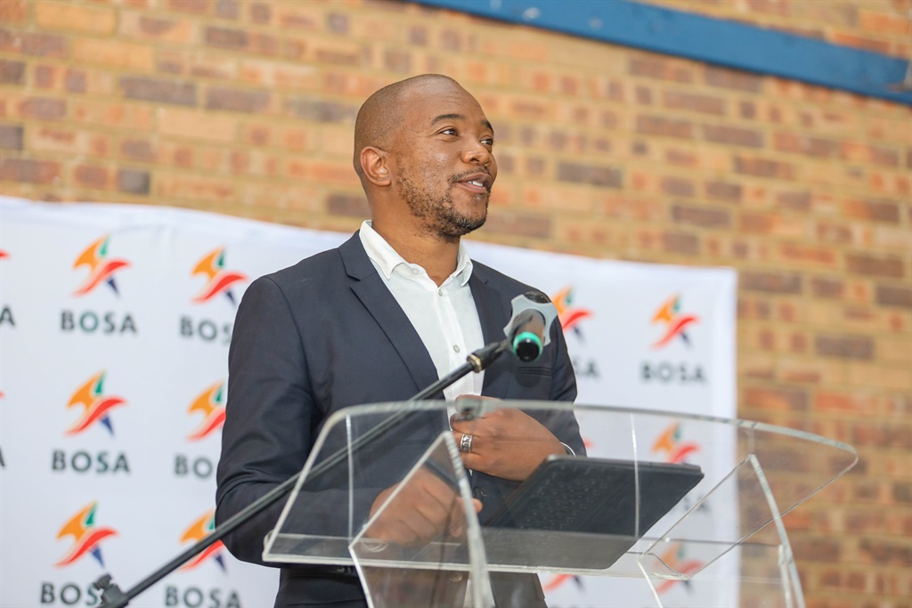 Mmusi Maimane addressing his supporters during the launch of new political platform (BOSA) in Naledi, Soweto on this Heritage Day on September 24, 2022 in Soweto, South Africa. (Photo by Gallo Images/Papi Morake)