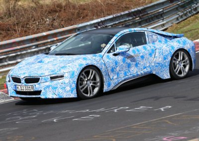<b>BMW’S HYBRID SPORTSCAR: </b> The BMW the i8 was spotted undergoing testing without the camouflage rear light covers previously seen during testing. <i>Image: Automedia</i>