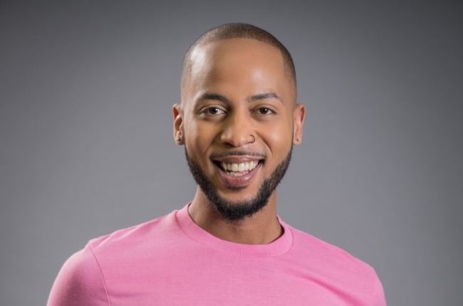 Ray Neo Buso joins 7de Laan to play a gay character, and he welcomes all feedback. 