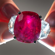 $200 million raised by controversial sale of jewels with Nazi links