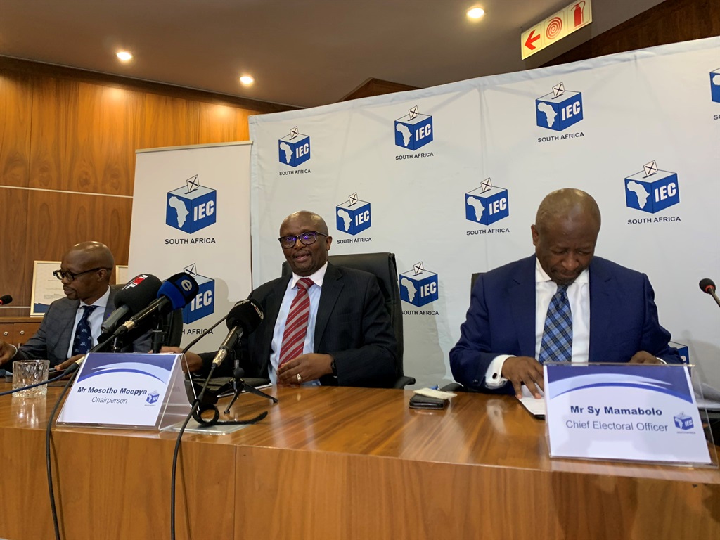 Independent Electoral Commission (IEC) chairman Mosotho Moepya and IEC CEO Sy Mamabolo during a media briefing at their offices in Tshwane.
