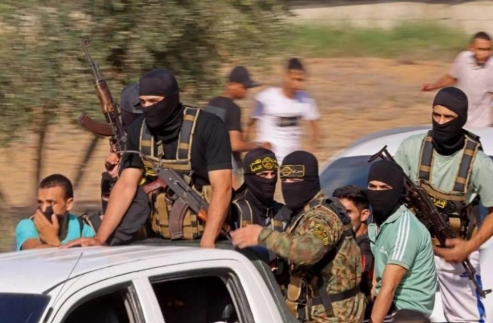 Members of Hamas on their way to the border between Israel and the Gaza Strip.