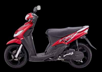 <b>SIMPLY SIMPLE:</b> Yamaha's new Mio automatic scooter is an answer to high fuel bills and bus fares.