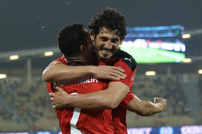Ahmed Hegazi celebrates with goalscorer Mohamed Abdelmonem (Getty Images)