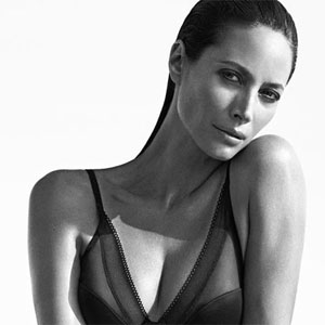 Christy Turlington Photoshopped in Calvin Klein's New Ads