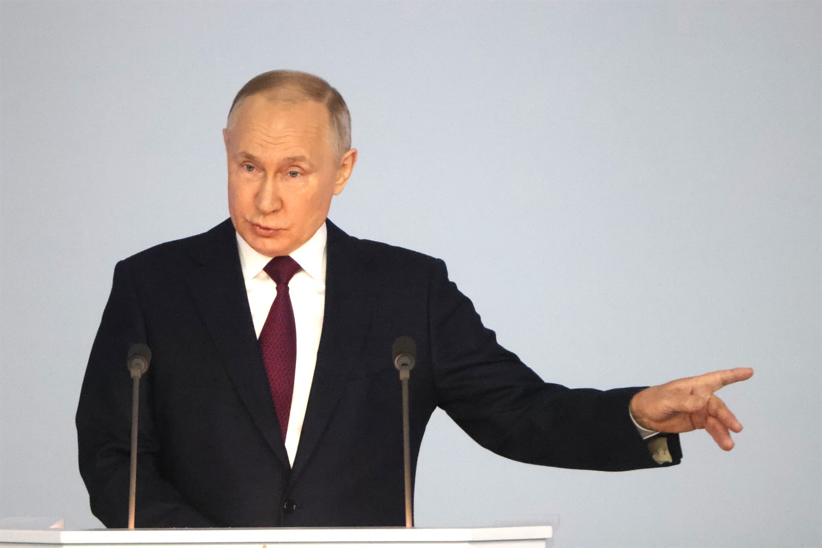 Putin, Rusya'nın nükleer kapasiteli bir ICBM fırlatmasıyla övünmek istedi - ancak fırlatma başarısız oldu, diyor rapor