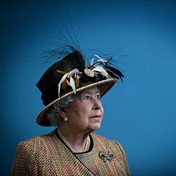 BREAKING | Queen Elizabeth II, 96, dies