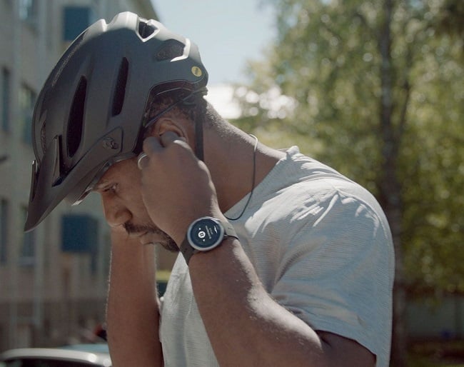 This new Suunto smartwatch can play music and guide your ride. While monitoring your heart rate. (Photo: Suunto) 