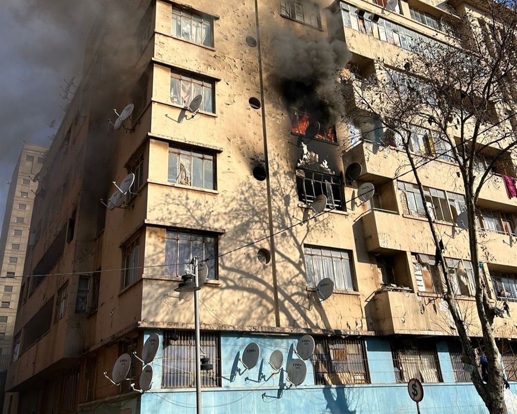 Two children, aged 5 and 7, have died in a fire at a Hillbrow building on Wednesday.