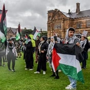 'Show solidarity': Pro-Palestinian protesters camp across Australian universities