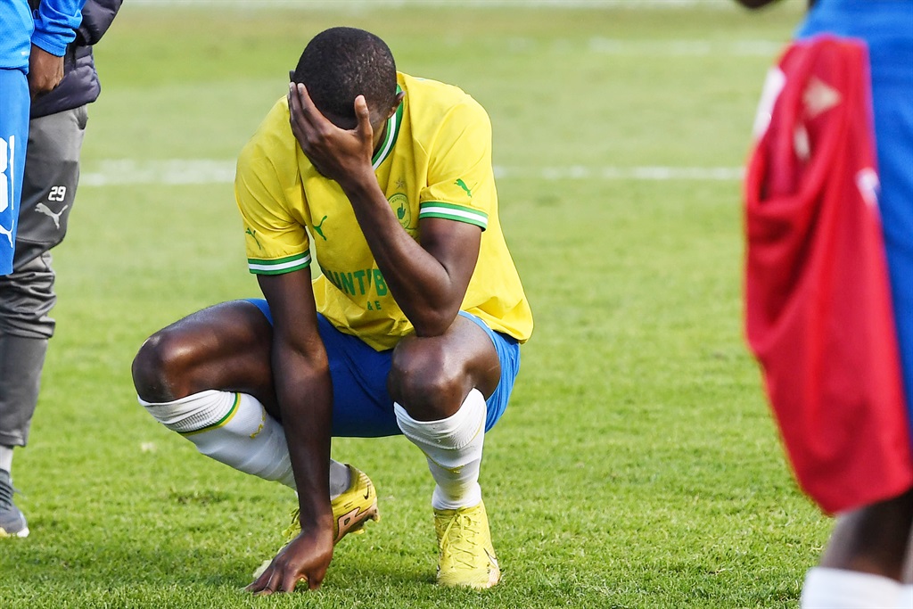 PRETORIA, SOUTH AFRICA - MAY 20: Peter Shalulile of Mamelodi Sundowns looks dejected during the CAF Champions League match between Mamelodi Sundowns and Wydad Athletic Club at Loftus Stadium on May 20, 2023 in Pretoria, South Africa. (Photo by Lefty Shivambu/Gallo Images)